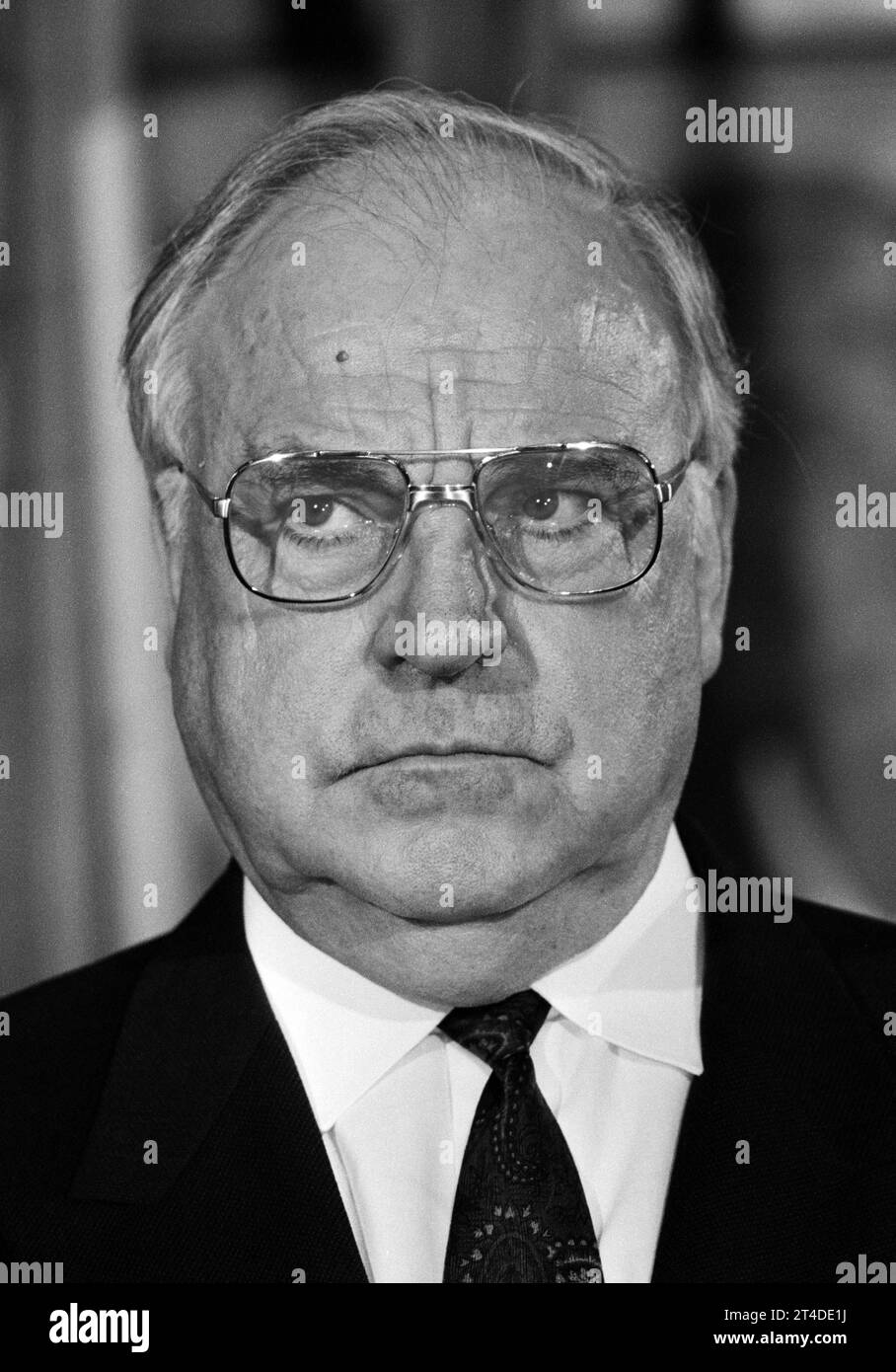 Deutschland, Bonn, 19.05.1993 Archiv.: 40-38-13 Besuch spanischer Ministerpräsident Gonzales Foto: Bundeskanzler Helmut Kohl Besuch spanischer Ministerpräsident Gonzales *** Deutschland, Bonn, 19 05 1993 Archiv 40 38 13 Besuch spanischer Premierminister Gonzales Foto Bundeskanzler Helmut Kohl Besuch spanischer Premierminister Gonzales Credit: Imago/Alamy Live News Stockfoto