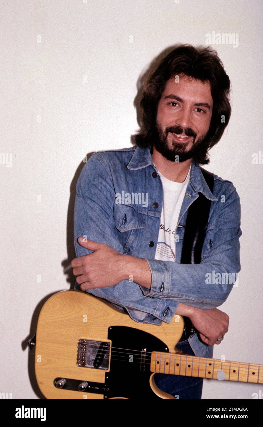 MICHAEL STANLEY ; amerikanischer Sänger/Songwriter, Musiker und Radiopersönlichkeit ; Porträt ; circa 1980 ; Credit : Lynn McAfee / Performing Arts Images ; www.performingartsimages.com Stockfoto