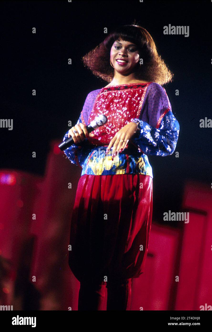 DENIECE WILLIAMS ;E8320 ; Credit: Lynn McAfee / Performing Arts Images www.performingartsimages.com Stockfoto