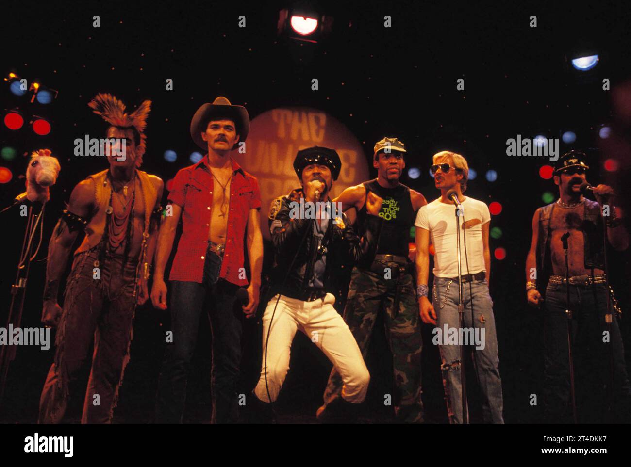 THE VILLAGE PEOPLE ;American Disco Group; Randy Jones, Glenn Hughes, Felipe Rose, Victor Willis, David Hodo, Alex Briley ; Performing Live ; 1979 ; Credit: Lynn McAfee / Performing Arts Images www.performingartsimages.com Stockfoto