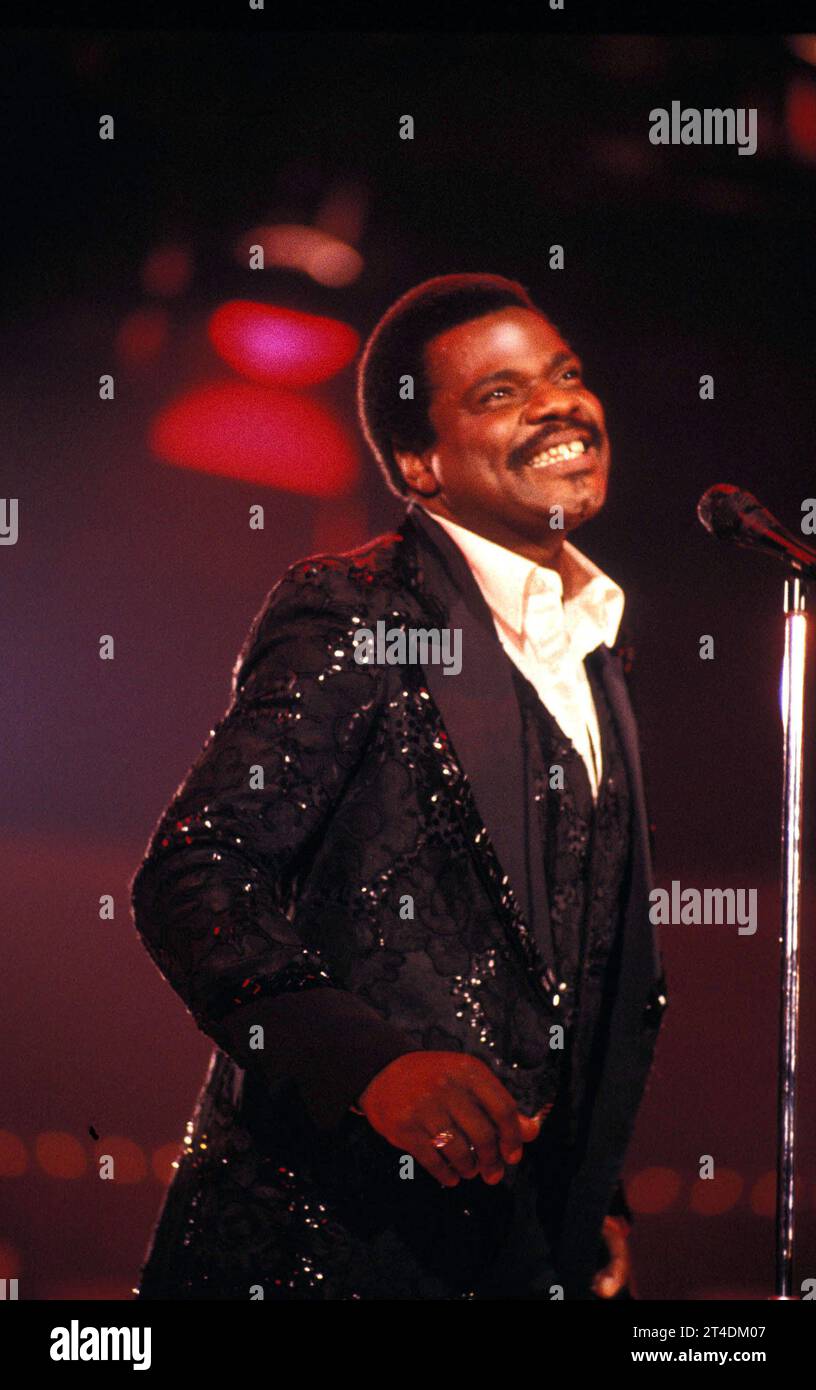 BILLY PRESTON; William Everett Preston; 2. September 1946 bis 6. Juni 2006; US-amerikanischer Keyboarder, Sänger und Songwriter, dessen Arbeit R&B, Rock, Soul, Funk und Gospel umfasste. Preston war in den 1960er Jahren ein Top-Keyboarder, während dessen er Künstler wie Little Richard, Sam Cooke, Ray Charles, The Everly Brothers, Reverend James Cleveland, the Beatles and the Rolling Stones ; Live ; 1982 ; Credit: Lynn McAfee / Performing Arts Images www.performingartsimages.com Stockfoto
