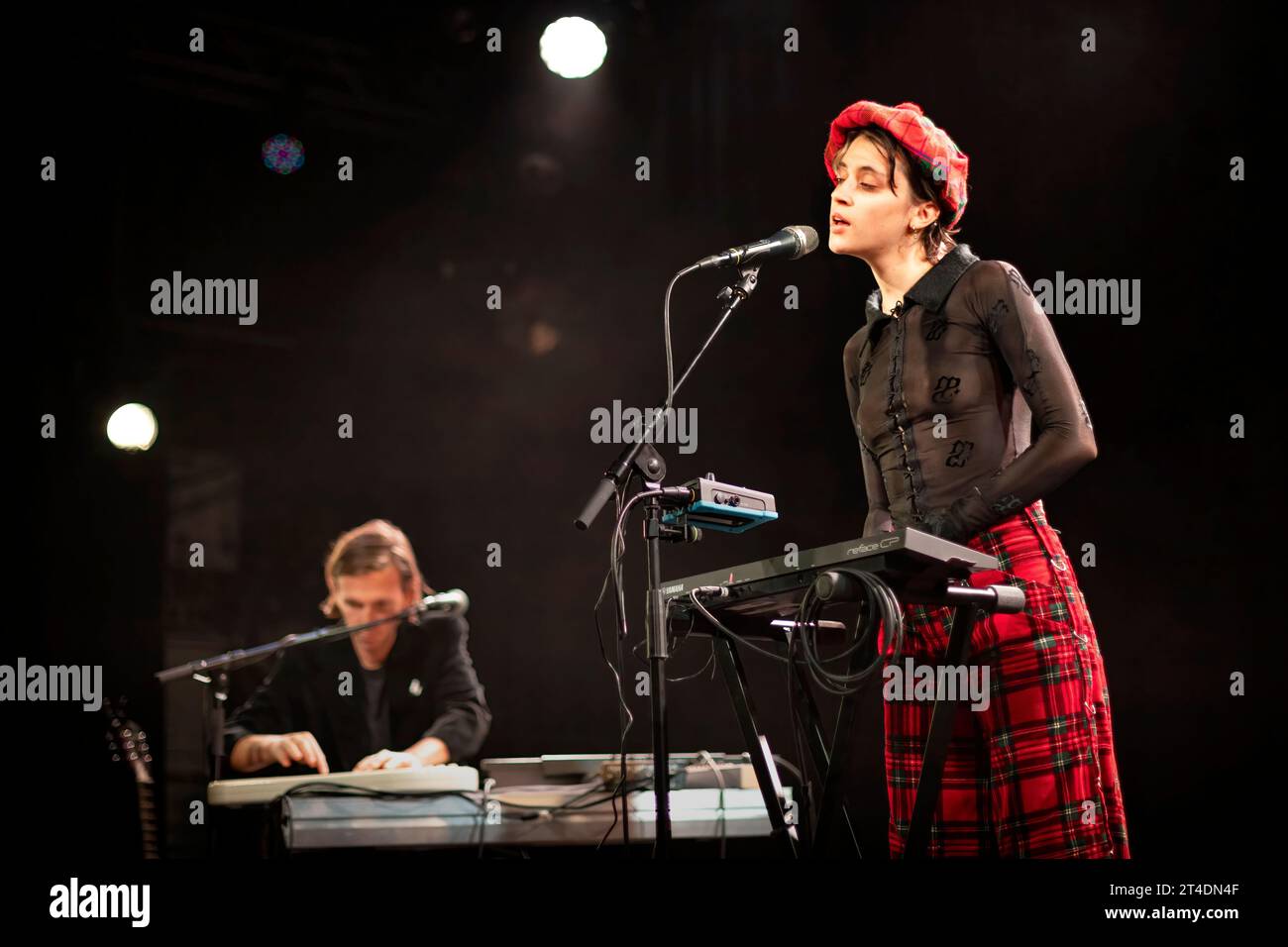 Oslo, Norwegen. Oktober 2023. Der französische Sänger, Songwriter und Musiker Pomme spielt ein Live-Konzert im Parkteatret in Oslo. (Foto: Gonzales Photo/Alamy Live News Stockfoto