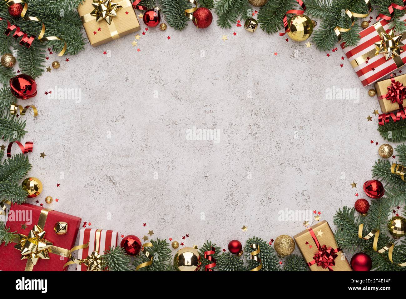 Weihnachtshintergrund mit ovalem Dekorrahmen Stockfoto