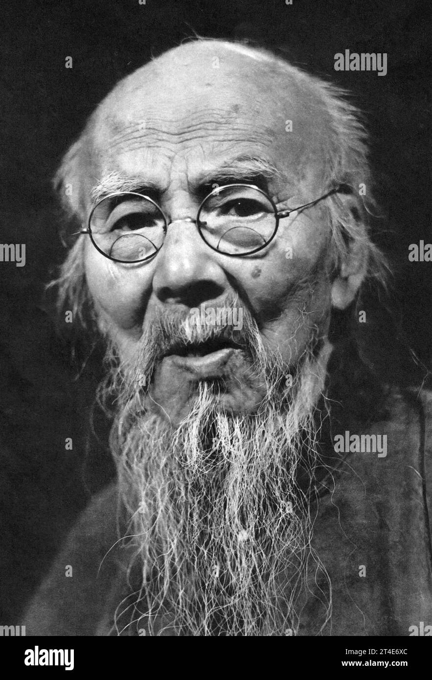Qi Baishi. Porträt des chinesischen Künstlers Qi Baishi (1864-1957) aus dem Jahr 1956 Stockfoto
