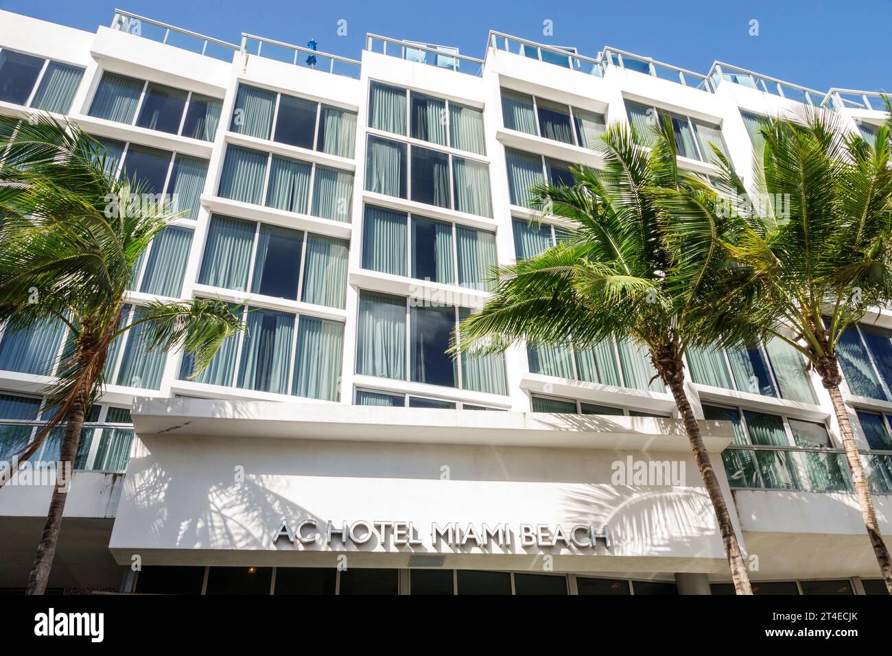Miami Beach Florida, Außenfassade, Gebäude Vordereingang Hotel, Collins Avenue, AC Hotel by Marriott Miami Beach Schild, Hotels Motels Geschäfte Stockfoto