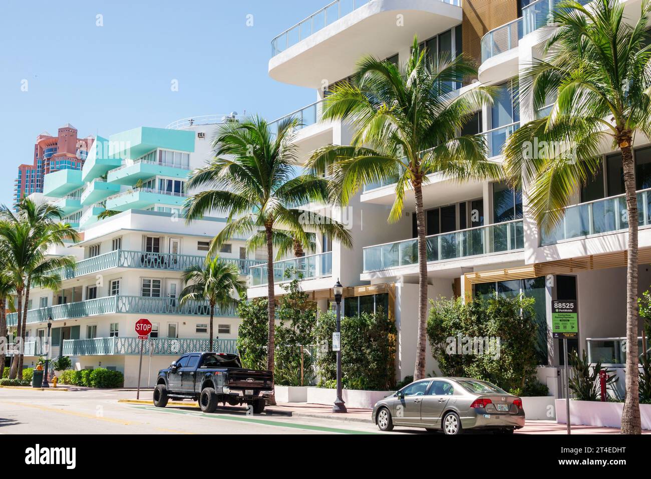 Miami Beach Florida, Außenansicht, Gebäude, Ocean Drive Stockfoto