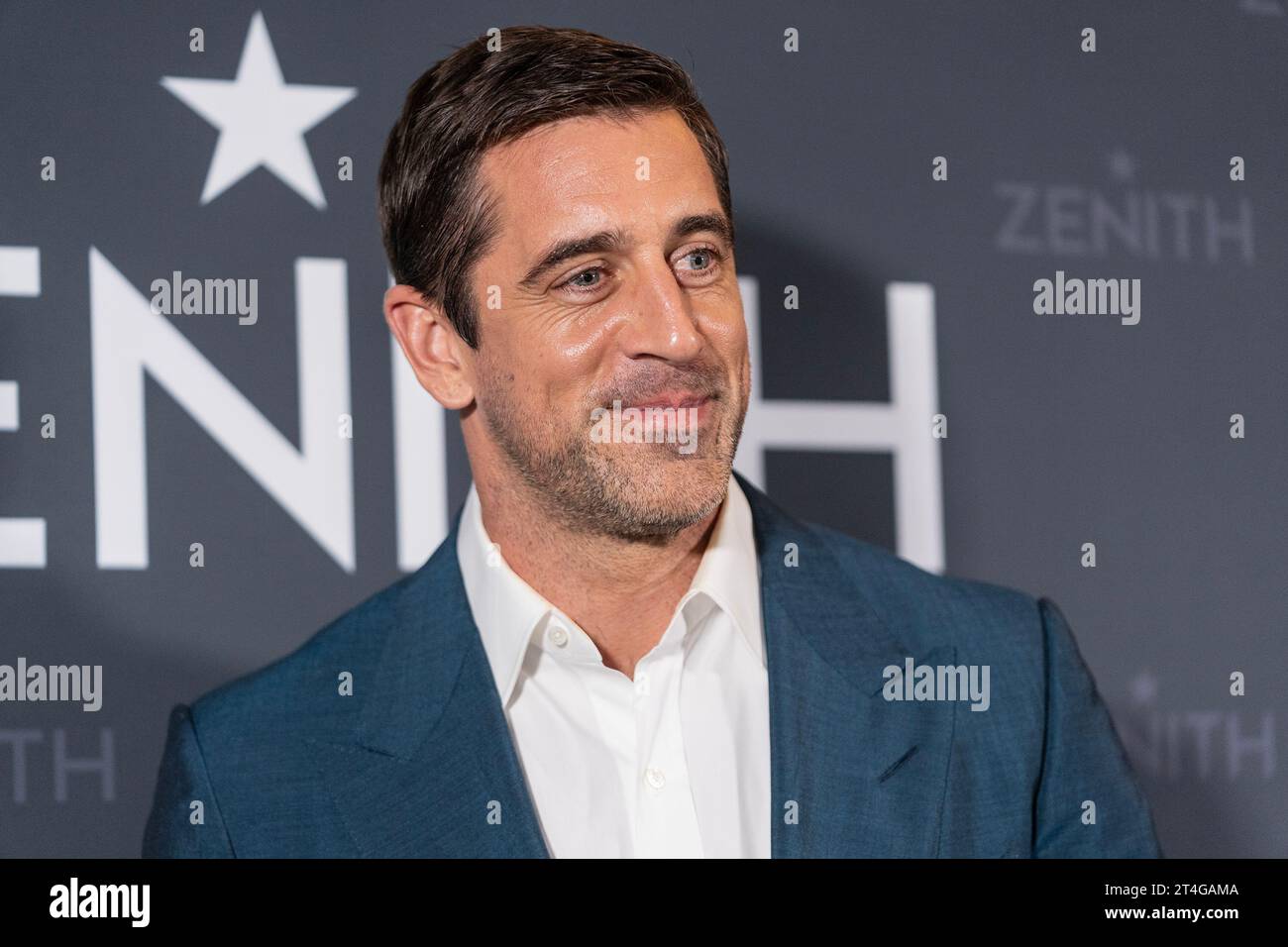 New York, USA. 30. Oktober 2023. Aaron Rodgers nimmt am 30. Oktober 2023 am LVMH Tower in New York an der Markteinführung der limitierten Edition der Uhr Zenith x Aaron Rodgers Teil. (Foto: Lev Radin/SIPA USA) Credit: SIPA USA/Alamy Live News Stockfoto