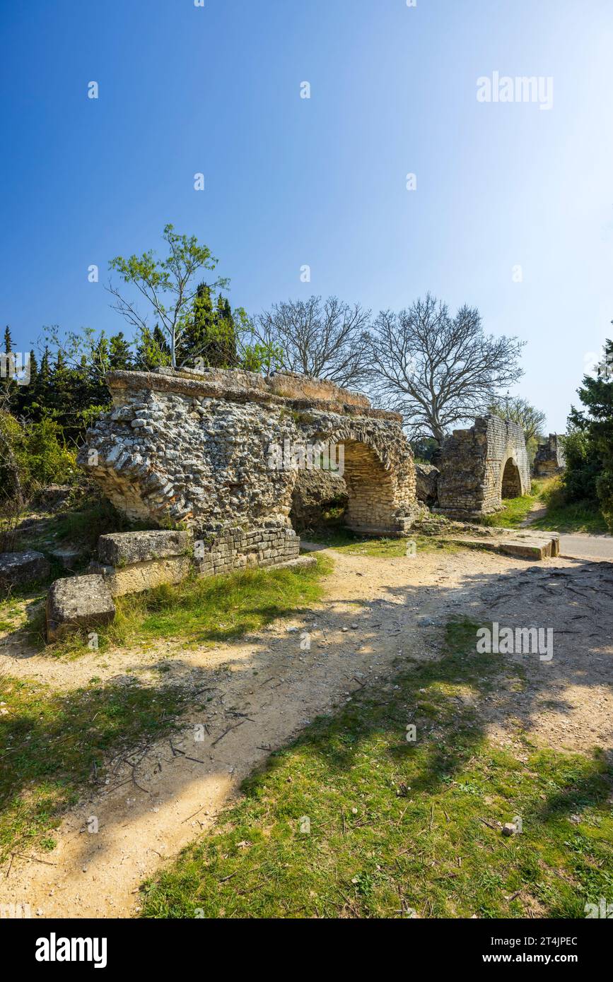 Barbegal Aquädukt (Aqueta Romain de Barbegal) in der Nähe von Arles, Fontvieille, Provence, Frankreich Stockfoto