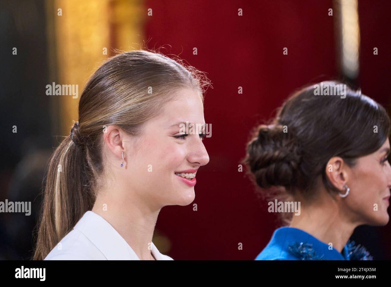 Madrid. Spanien. 20231031 leistet Kronprinzessin Leonor am 31. Oktober 2023 in Madrid den Treueid zur spanischen Verfassung der Prinzessin von Asturien im Königspalast Stockfoto