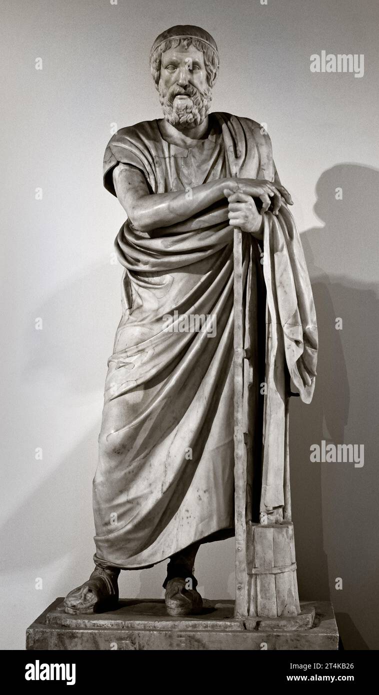 Homer römische Statue (1. Jahrhundert n. Chr.) (2. Jahrhundert n. Chr.) nationales Archäologisches Museum von Neapel Italien. Homer, geboren im 8. Jahrhundert v. Chr., war ein griechischer Dichter, der als Autor der Ilias und der Odyssee bezeichnet wird, zwei epische Gedichte, die Grundwerke der antiken griechischen Literatur sind. Homer gilt als einer der verehrtesten und einflussreichsten Autoren der Geschichte. Stockfoto