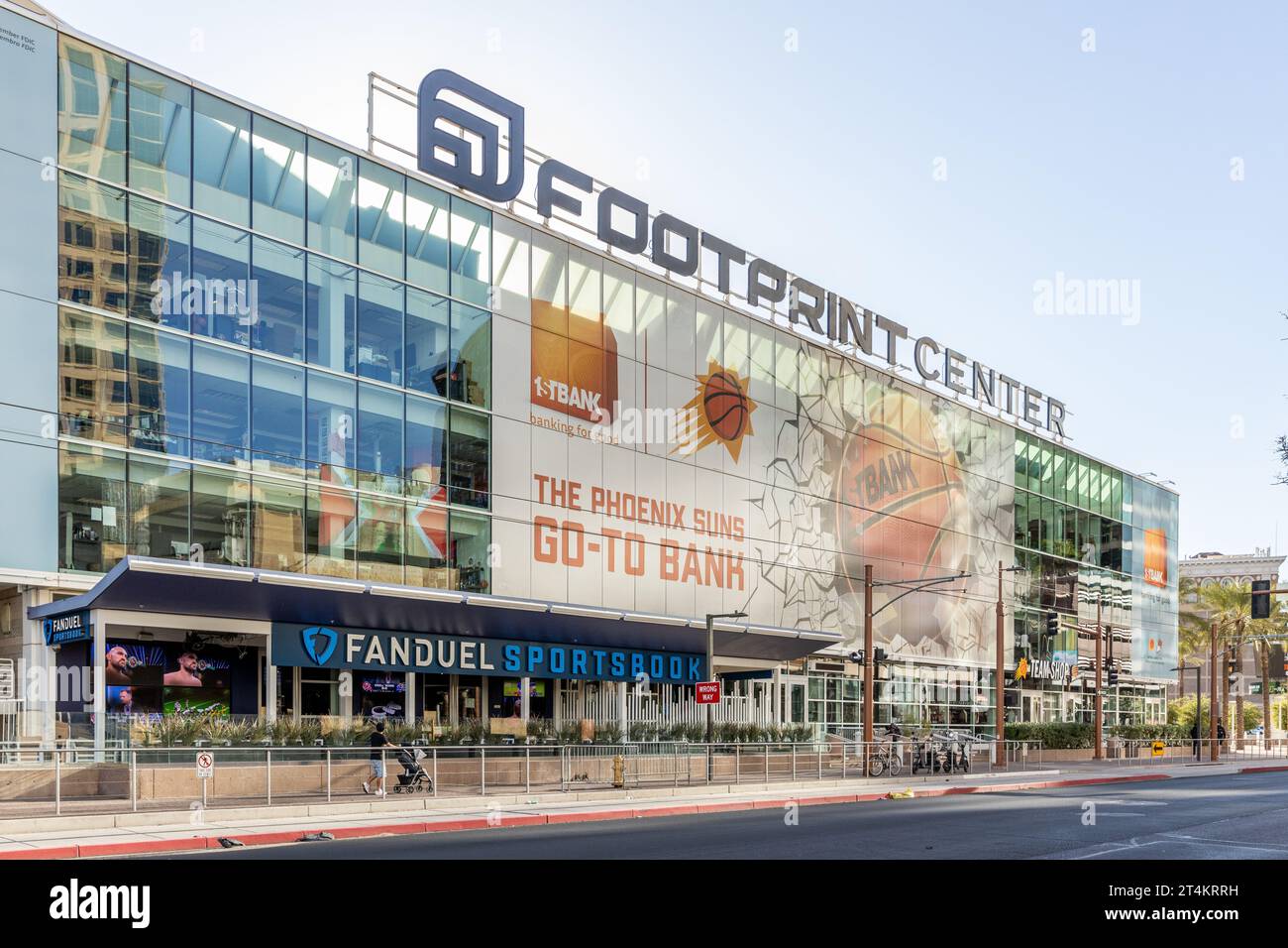 Das Footprint Center befindet sich im Herzen der Innenstadt von Phoenix und beherbergt die Phoenix Suns der NBA. Stockfoto