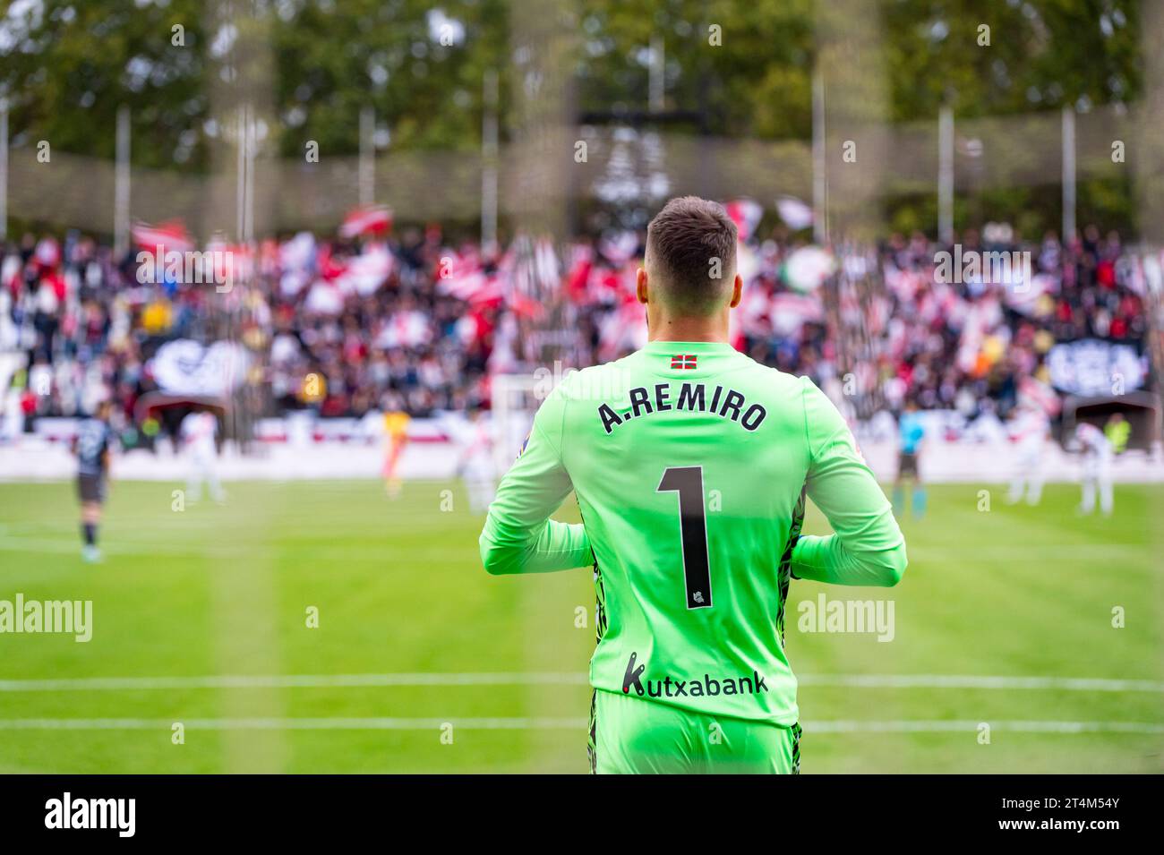 Alex Remiro (Real Sociedad) wurde vor dem Fußballspiel der spanischen Meisterschaft La Liga EA Sports zwischen Rayo Vallecano und Real Sociedad im Stadion Vallecas gesehen. Rayo Vallecano 2 : 2 Real Sociedad. Stockfoto