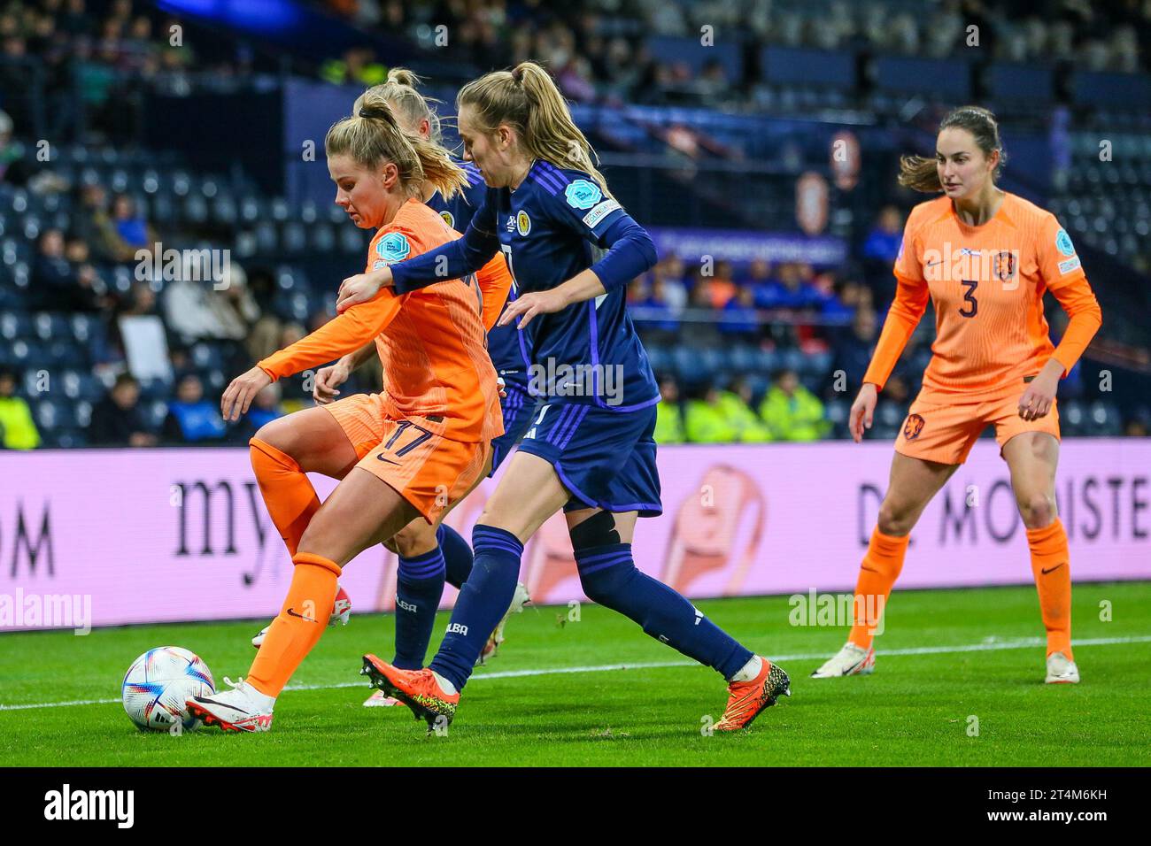 Oktober 31, Glasgow, Vereinigtes Königreich. Schottland spielte die Niederlande in der UEFA Women's Nation's League im Hampden Park, Glasgow, Schottland. Die Niederlande gewannen mit 0:1 und das Tor wurde von ESMEE BRUDTS (22) in 60 Minuten erzielt. Quelle: Findlay/Alamy Live News Stockfoto