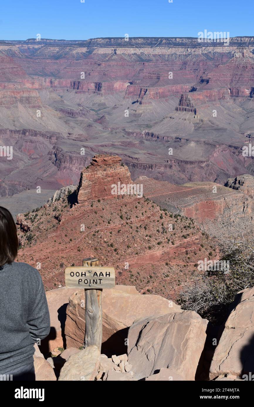 OOH AAH Point der erste Halt auf dem südlichen Kaibob Trail, der vom Südrand des Nationalparks in den Grand Canyon hinabführt Stockfoto