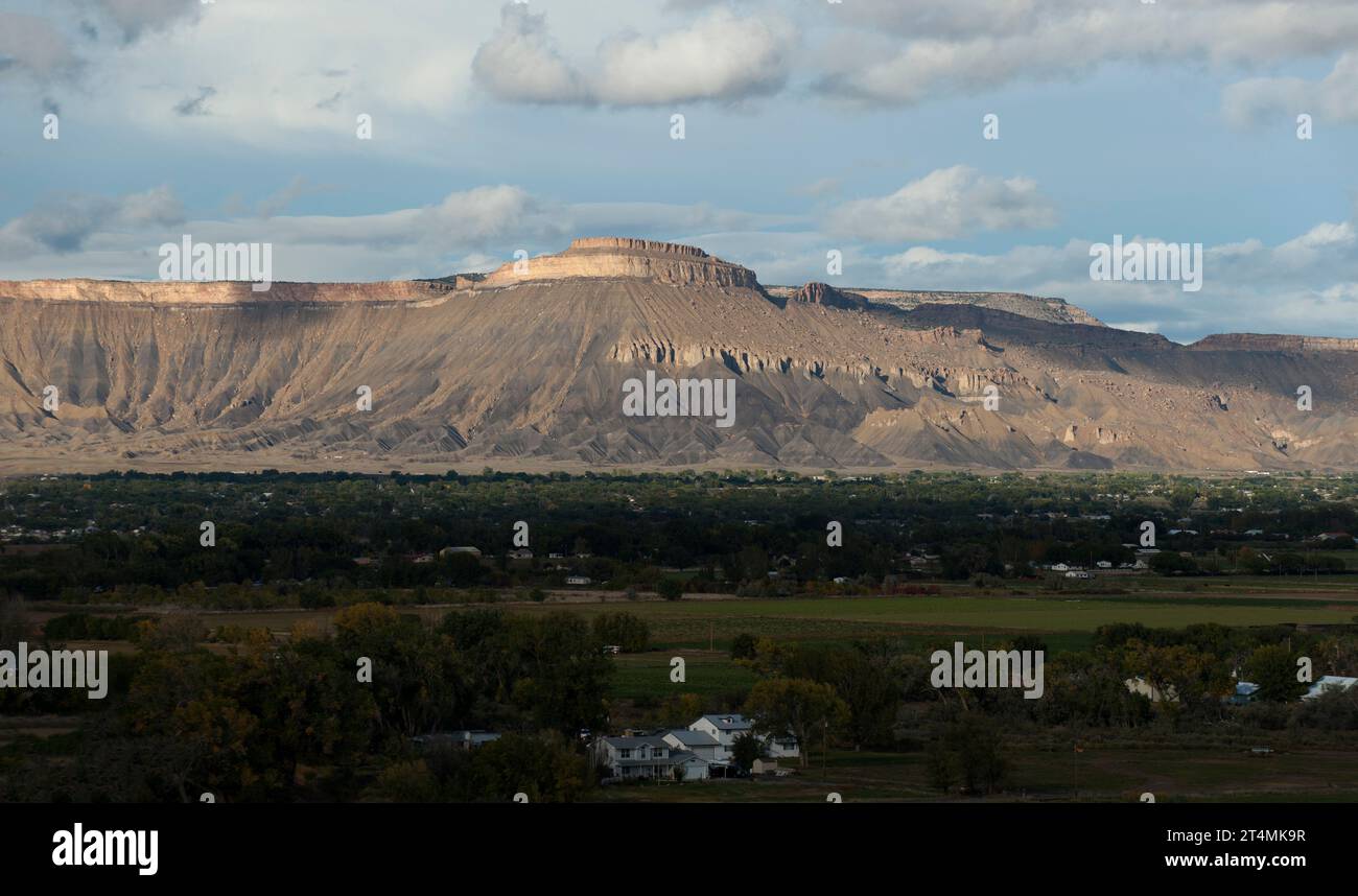 Colorado's Mount Garfield von Grand Junction aus gesehen Stockfoto