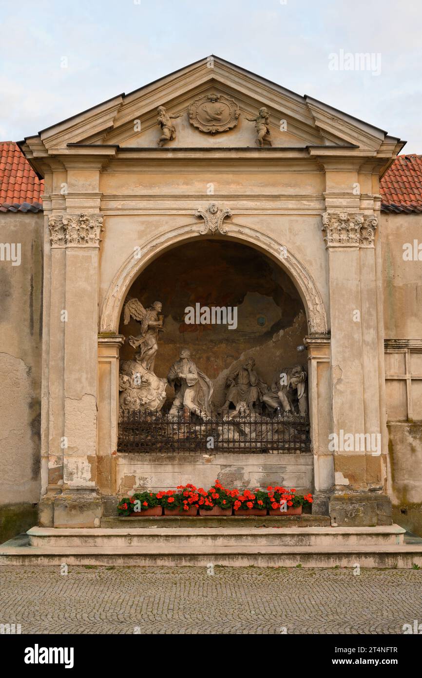 Kapuzinerkloster Znojmo Byvaly Kapuzinski Klaster auf dem Masaryk-Platz Stockfoto