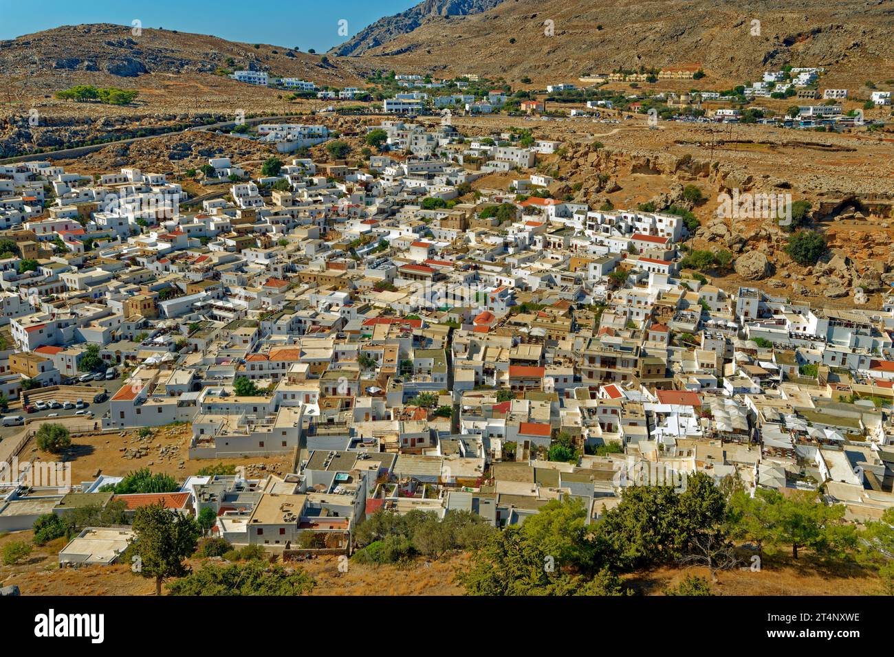 Die Stadt Lindos auf der Insel Rhodos in der Dodekanesischen Inselgruppe, Griechenland. Stockfoto
