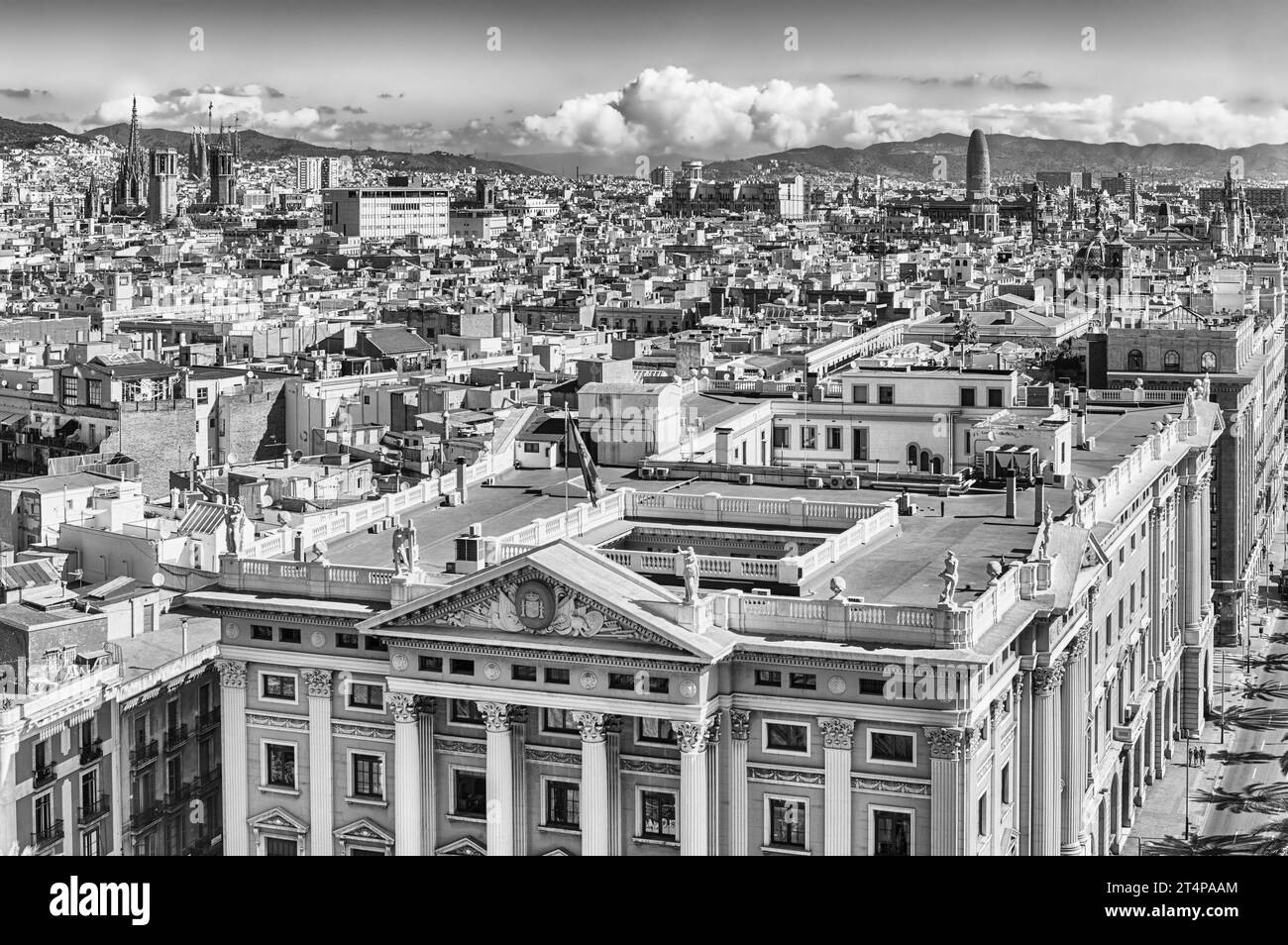 Einen malerischen Blick auf das Gotische Viertel von oben auf das Kolumbus Denkmal, Barcelona, Katalonien, Spanien Stockfoto