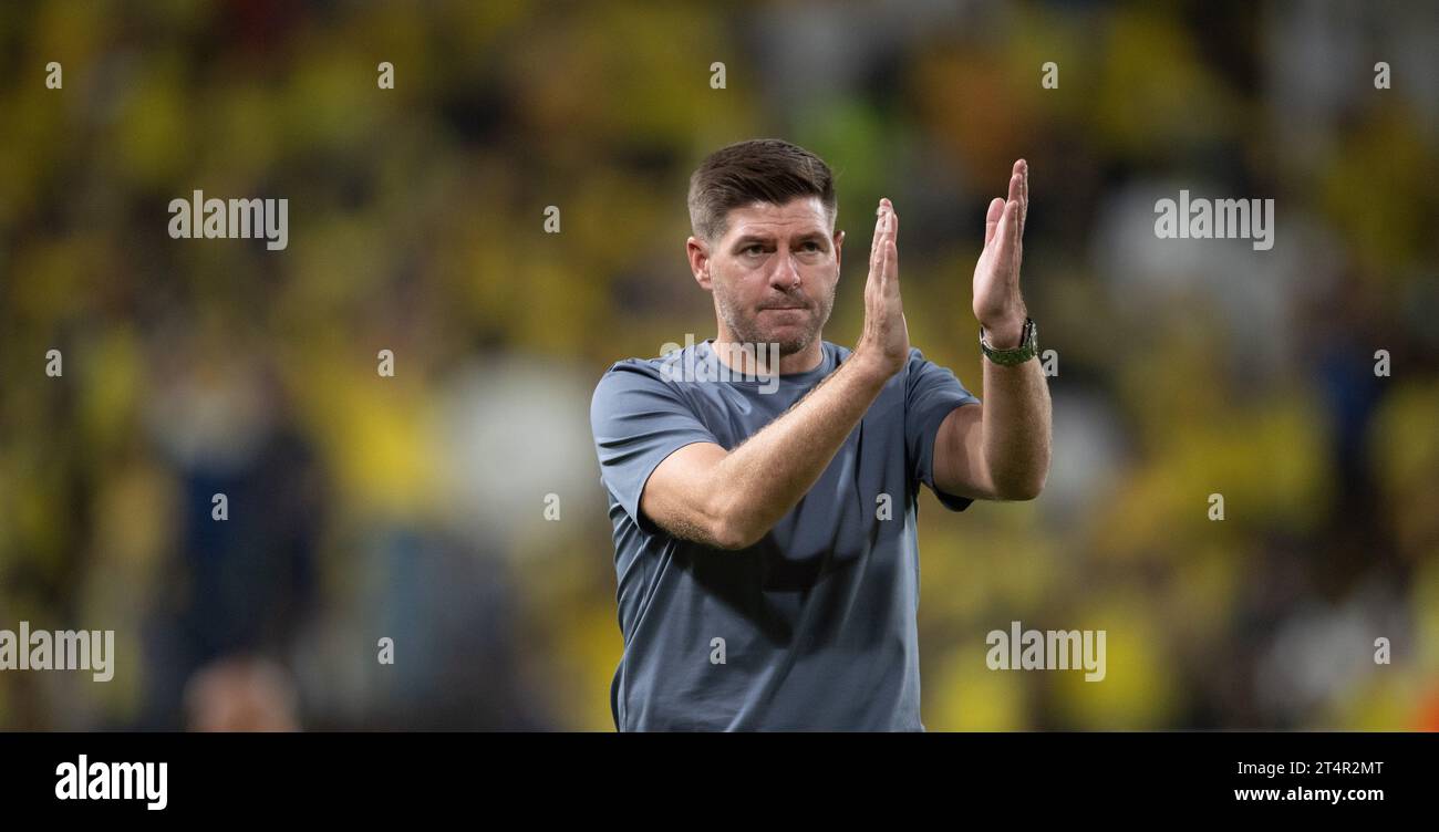 Steven Gerrard, Head Coach des Al Ettifaq FC während des 16. Runde des SAFF Saudi Arabien KingÕs Cup 2023-24 zwischen Al Nassr FC und Al Ettifaq FC im Al Awwal Park Stadium am 31. Oktober 2023 in Riad, Saudi Arabien. Foto von Victor Fraile / Power Sport Images Stockfoto