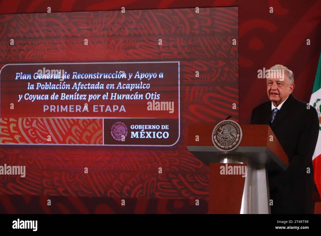 Nicht exklusiv: 1. November 2023 in Mexiko-Stadt, Mexiko: Evelyn Salgado Pineda; Gouverneur des Staates Guerrero, spricht während des Andres Manuel Lopez ob Stockfoto