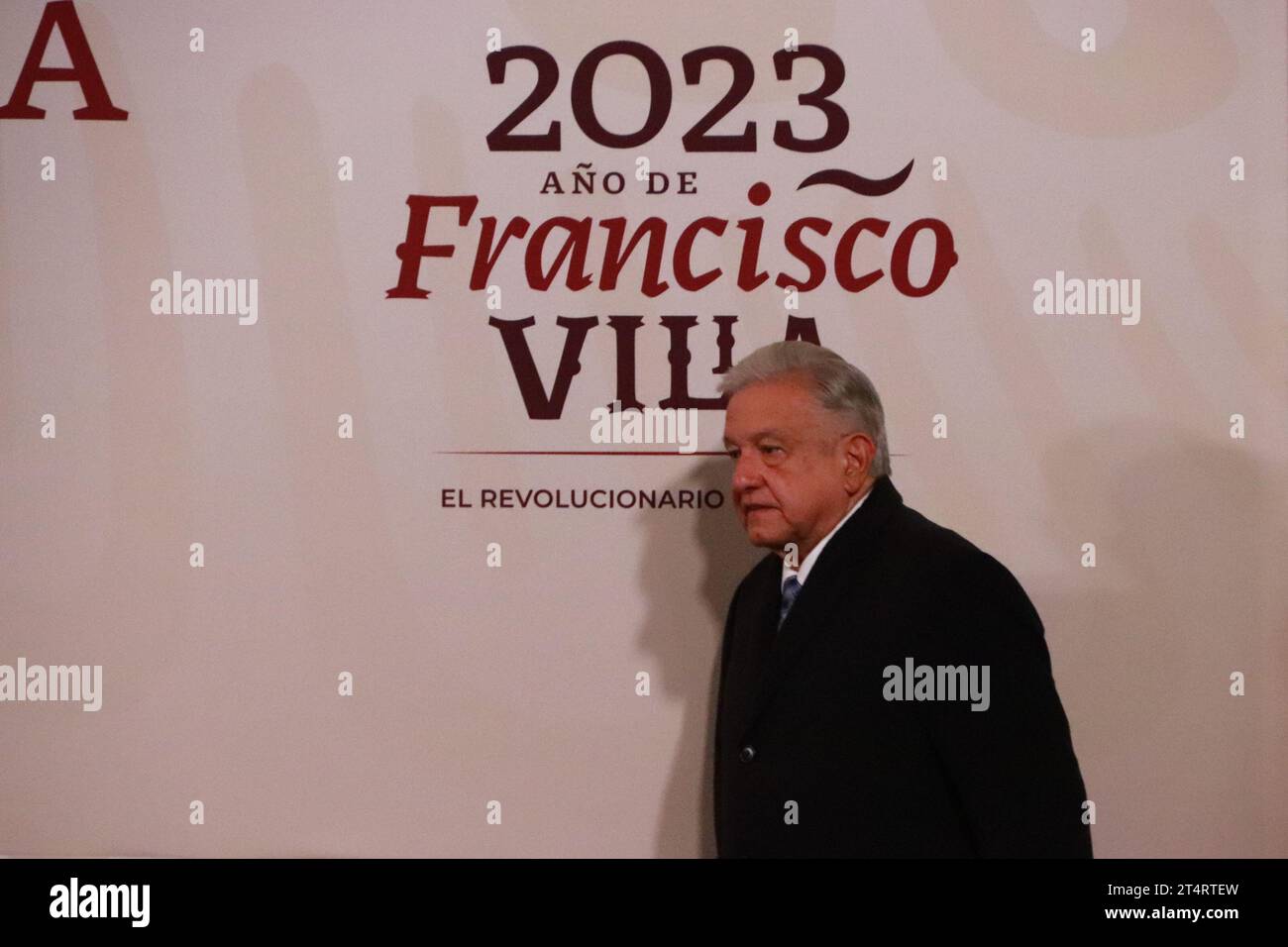 Nicht exklusiv: 1. November 2023 in Mexiko-Stadt, Mexiko: Evelyn Salgado Pineda; Gouverneur des Staates Guerrero, spricht während des Andres Manuel Lopez ob Stockfoto