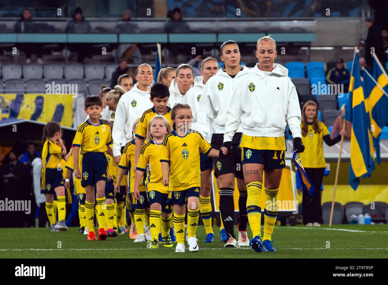 Göteborg, Schweden. Oktober 2023. Caroline Seger (17) aus Schweden beim Spiel der UEFA Nations League zwischen Schweden und der Schweiz bei Gamla Ullevi in Göteborg. (Foto: Gonzales Photo - Amanda Persson). Stockfoto