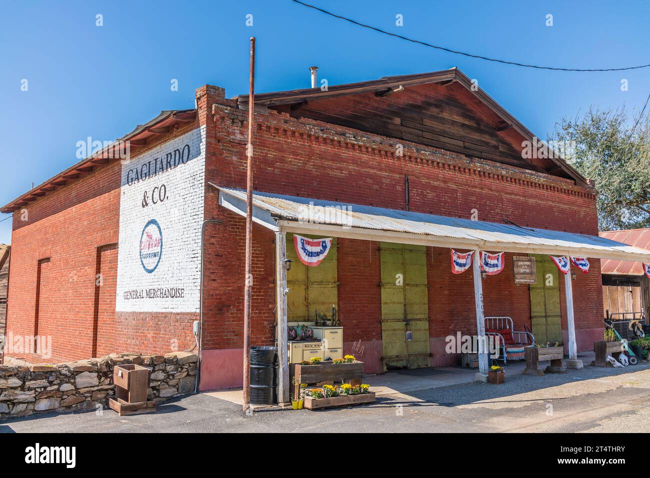 Gagliardo & Company General Merchandise Store, Horintos, Caliifornia. Ein historisches Gebäude aus dem 19. Jahrhundert, das heute im Besitz der Erickson Cattle Co. Ist. Stockfoto