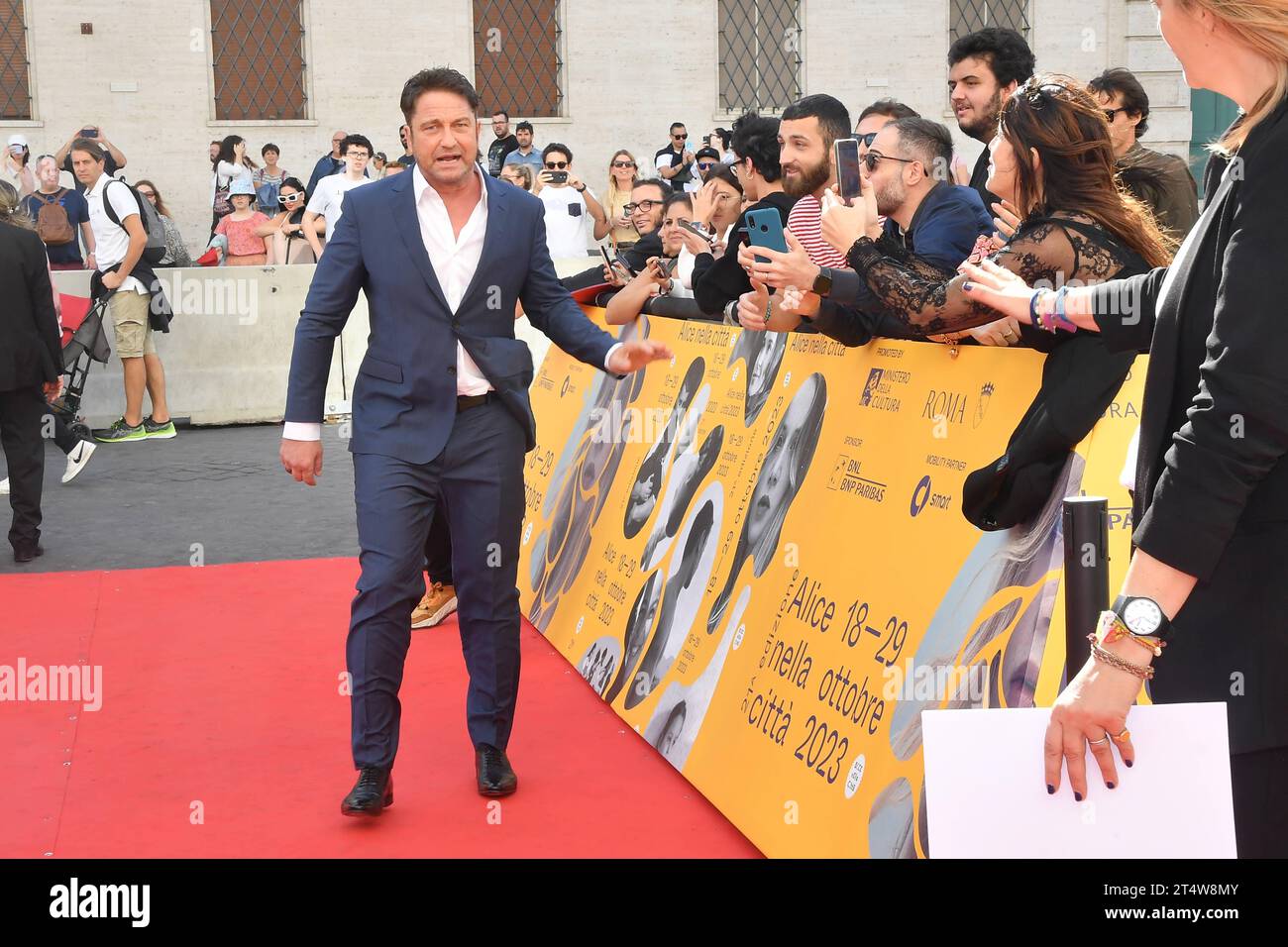 Rom, Italien. Oktober 2023. Rom: Filmfestival in Rom. Auditorium der Vermittlung. Red Carpet Film Breakout Actor of the Year Award. Im Bild: Gerard Butler Credit: Independent Photo Agency/Alamy Live News Stockfoto