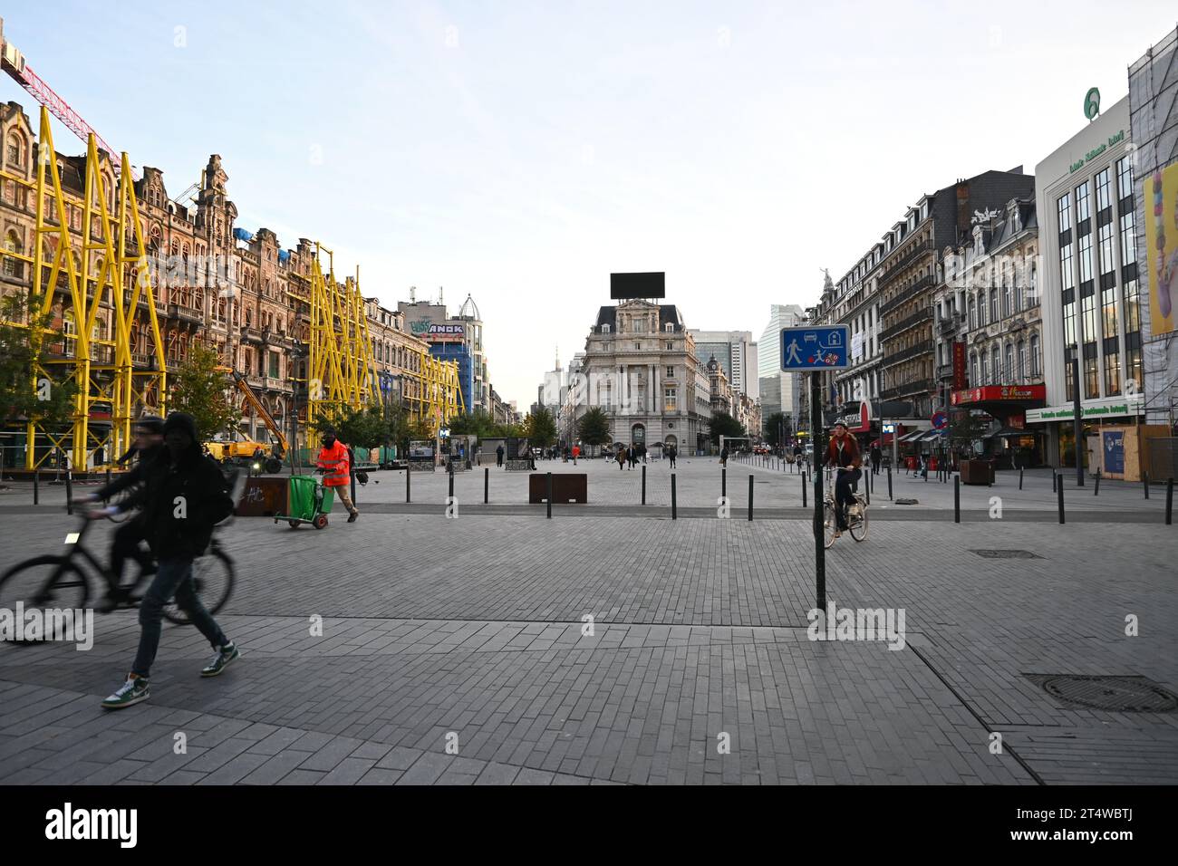 Place de Brouckère (de Brouckèreplein) – Brüssel Belgien – 23. Oktober 2023 Stockfoto