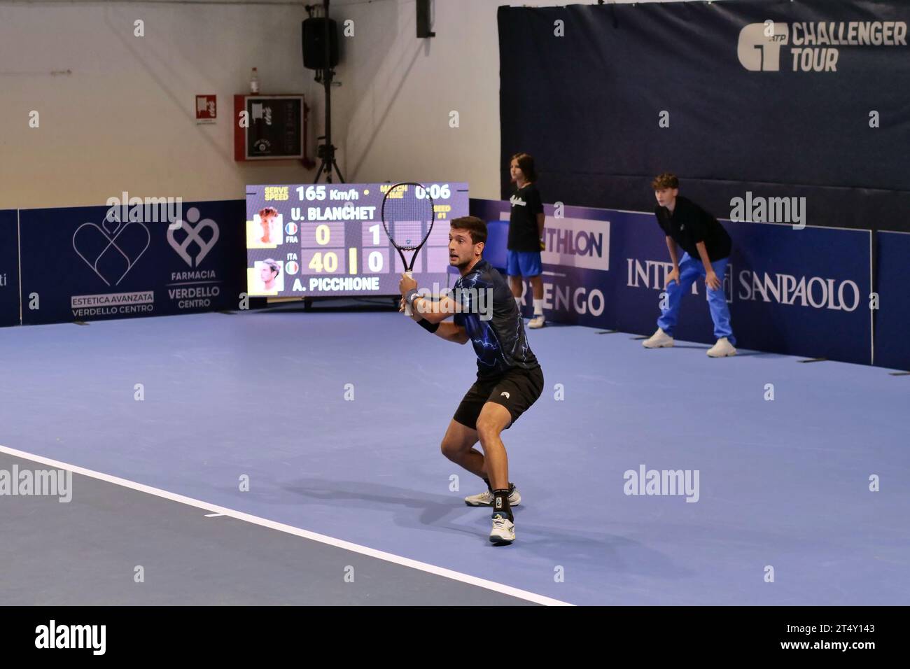 Bergamo, Italien. November 2021. ATP internationales Challenger-Turnier Stadt Bergamo, Hauptqualifikation Ugo Blanchet gegen Andrea Picchione Credit: Independent Photo Agency/Alamy Live News Stockfoto