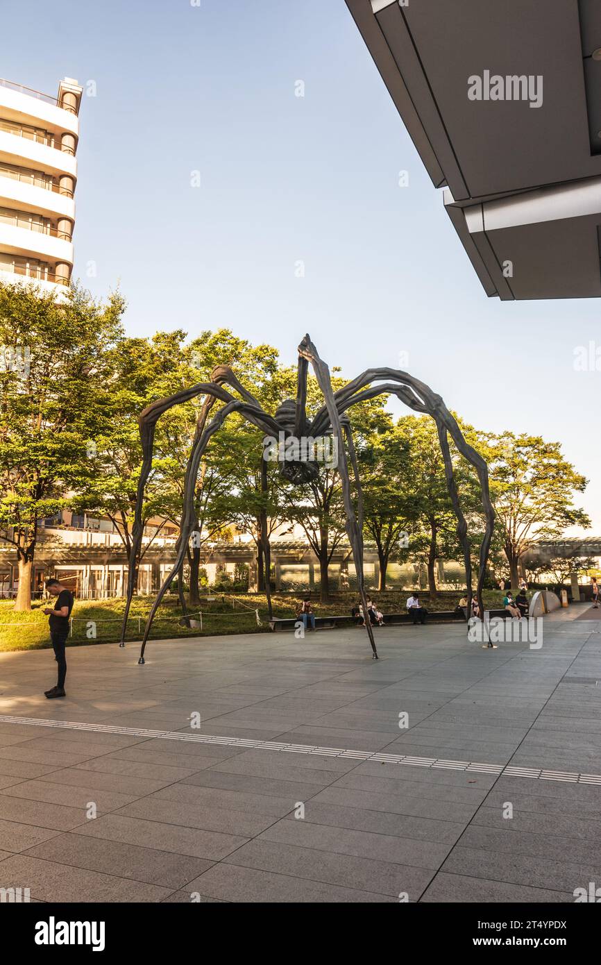 Tokio, Japan, Asien - 6. September 2019 : Blick auf das Spider-Denkmal in den Roppongi-Hügeln Stockfoto