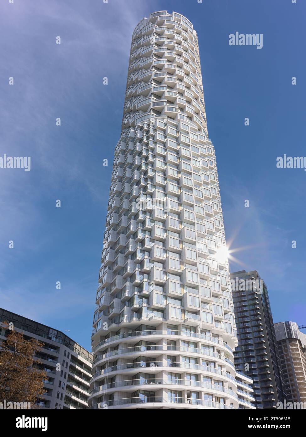 One Park Drive, ein Wolkenkratzer-Block von Wohnungen an Canary Wharf, London, England. Stockfoto