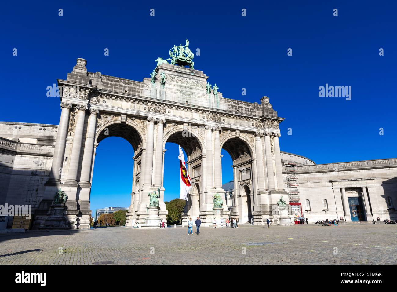 Triumphbogen, dreifacher Gedenkbogen mit Quadriga, Parc du Cinquantenaire, Brüssel, Belgien Stockfoto