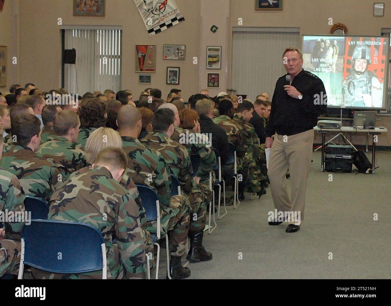 0701307805K-002 Neapel, Italien (30. Januar 2007) -- mit Bildern von ...