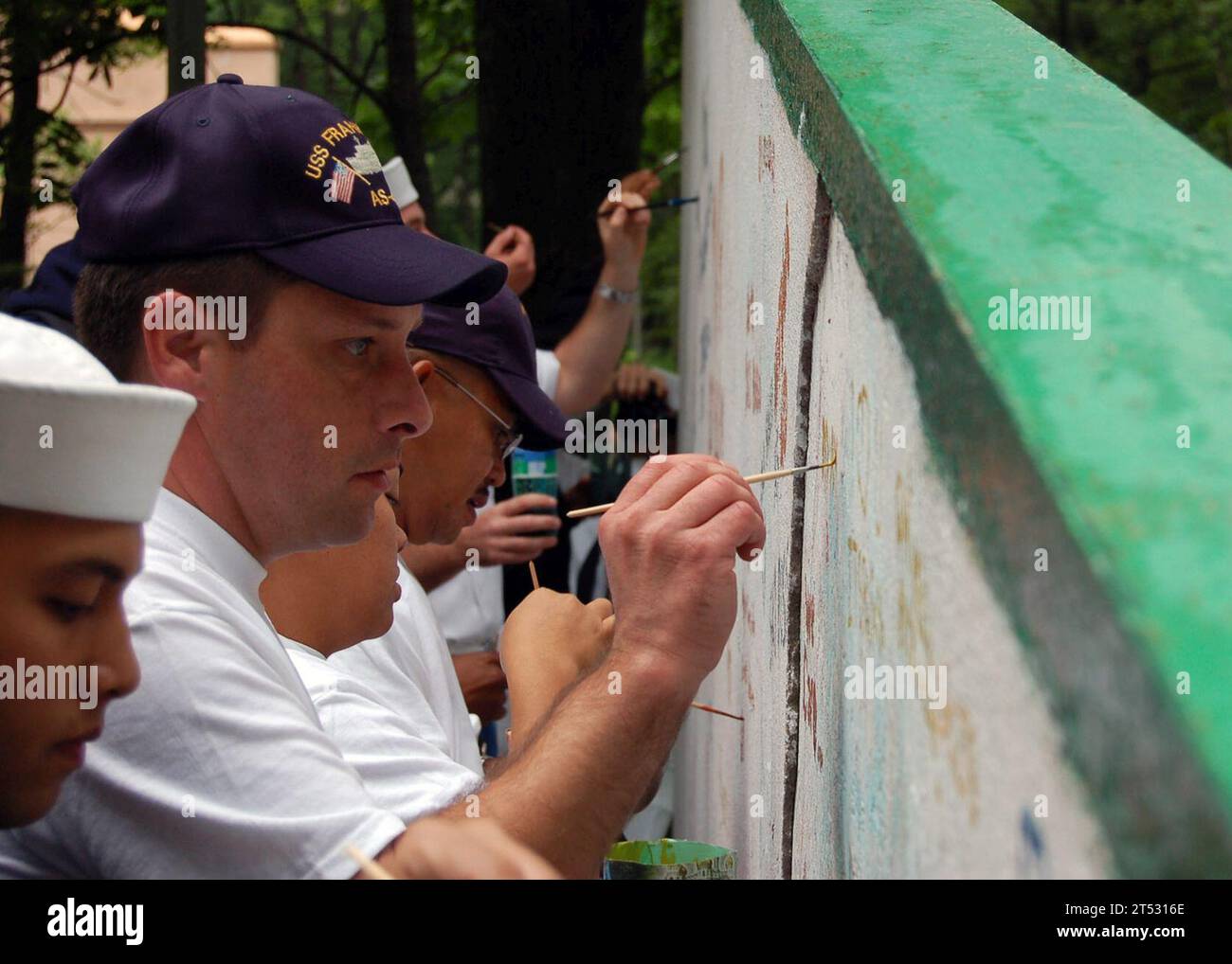 AS 40, COMREL, Friendship Wall, Regional Children's Rehabilitation Center, Russland, U-Boot-Tender USS Frank Cable (AS 40), wladiwostok Stockfoto