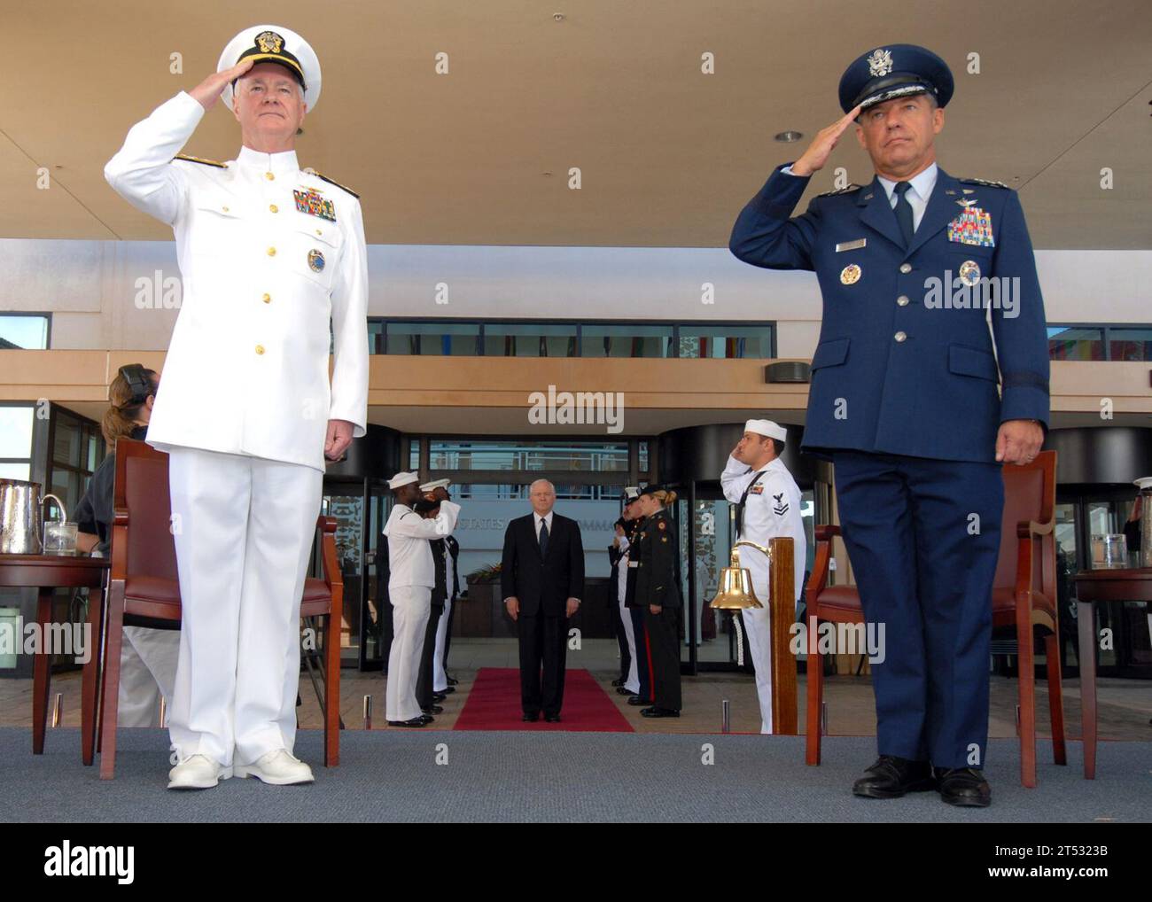 Die Zeremonie zur Übernahme des Kommandos, CAMP SMITH, HAWAII, Verteidigungsminister (SECDEF), U.S. Pacific Command, U.S. Pacific Fleet Band Stockfoto