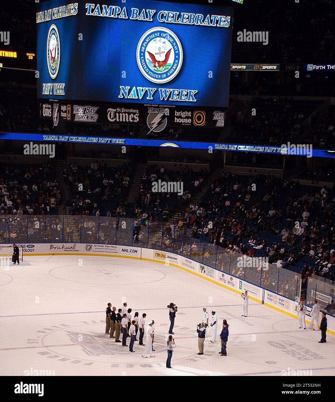 Atlanta Thrashers, Enlistment, NHL, Sailors, Tampa Bay Lightning, Tampa Bay Week, U.S. Navy Stockfoto