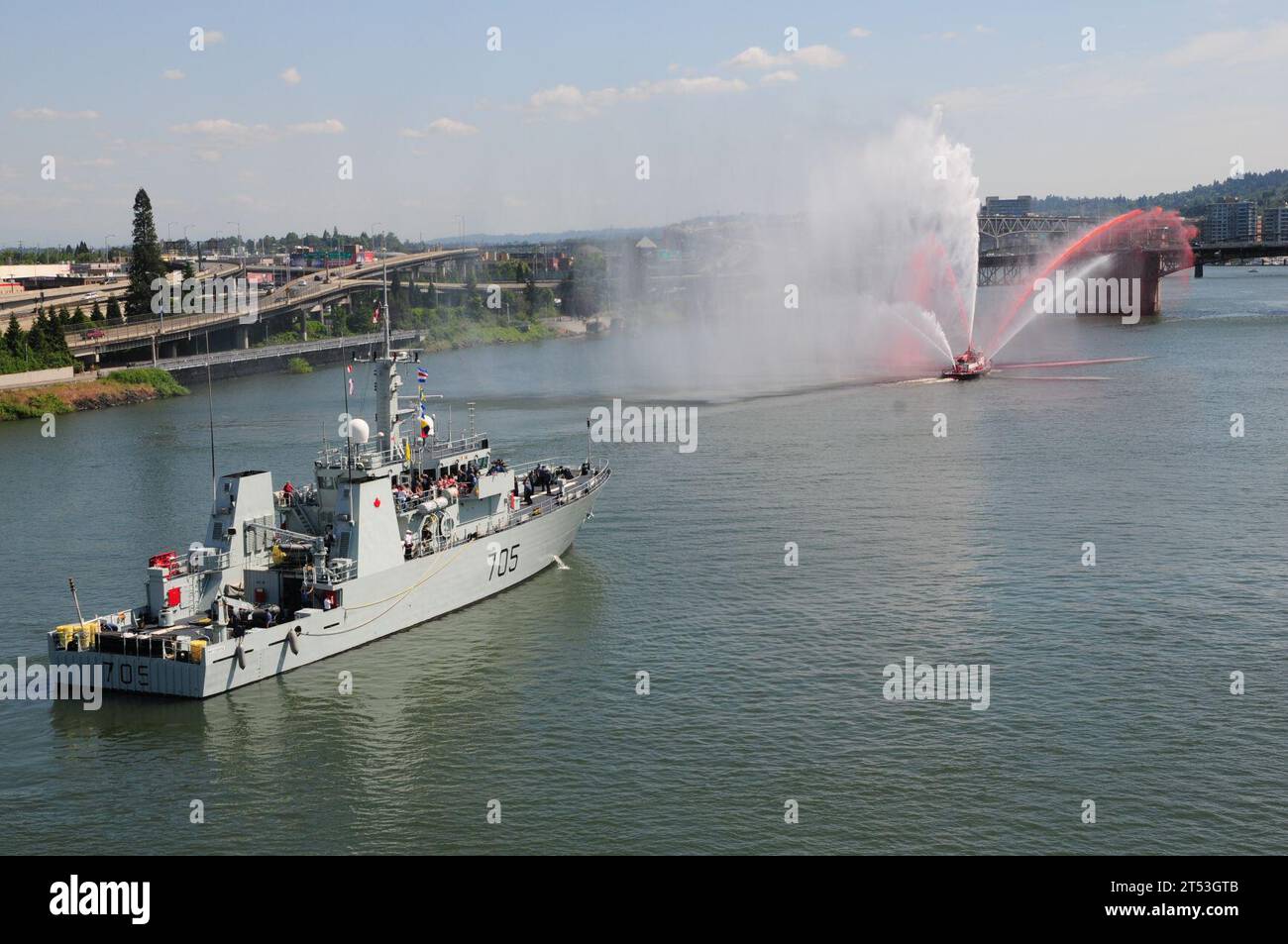 kanadisches Schiff, HMCS Whitehorse (MM 705), Erz., Portland, Portland Navy Week Stockfoto