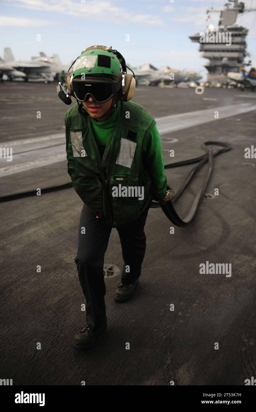 Carrier Strike Group, Katapulte, cvn 74, Flugdeck, Navy, Nimitz Class Carrier, Sailor, U.S. Navy, uss john c. stennis Stockfoto