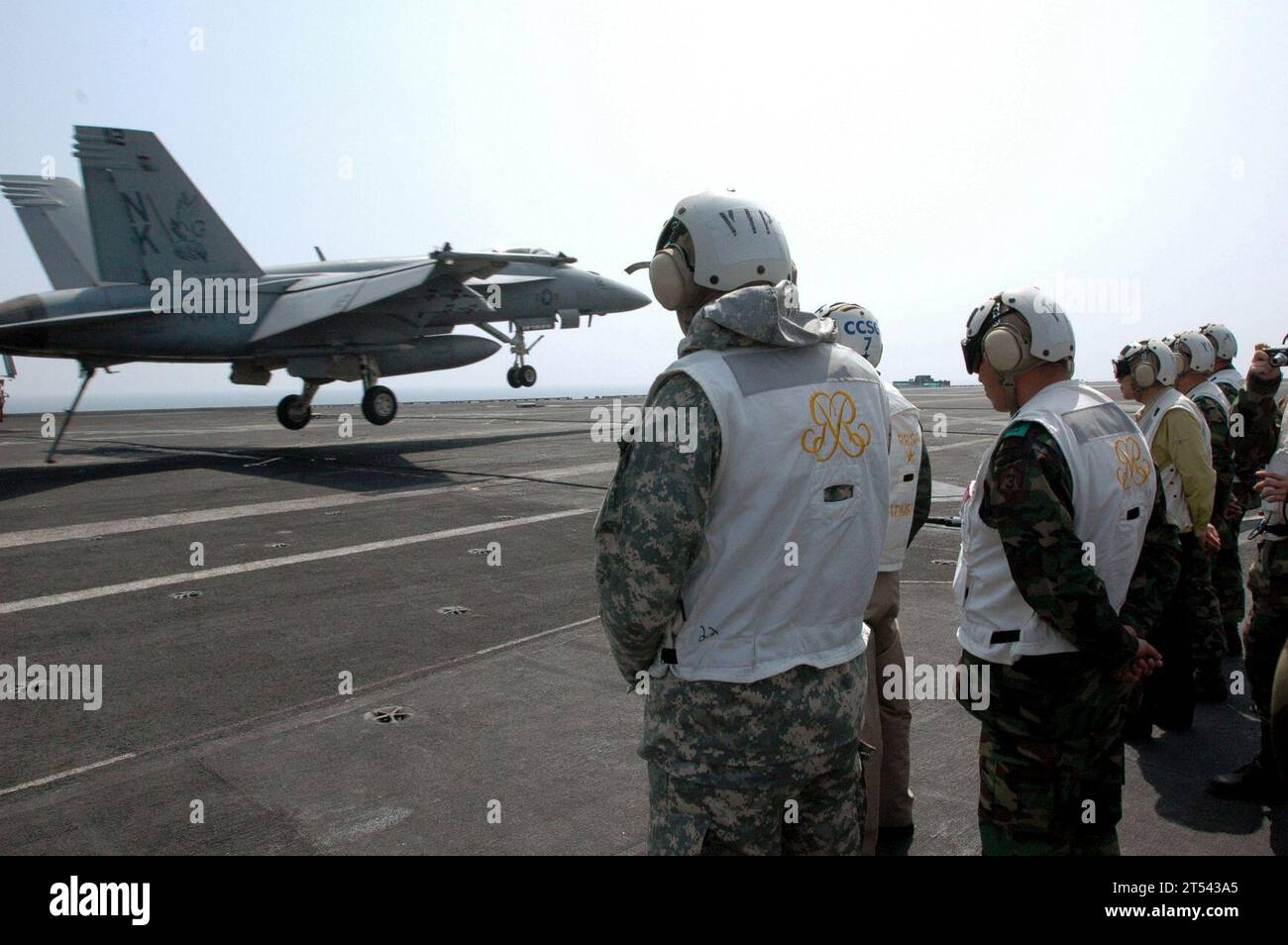 Combined Forces Command United States Forces Korea, Befehlshaber des United Nations Command, F/A-18E Super Hornet, Nimitz-Klasse Flugzeugträger USS Ronald Reagan (CVN 76), Staatsbürger der Republik Korea, Südchinesisches Meer, Surge-Einsatz Stockfoto