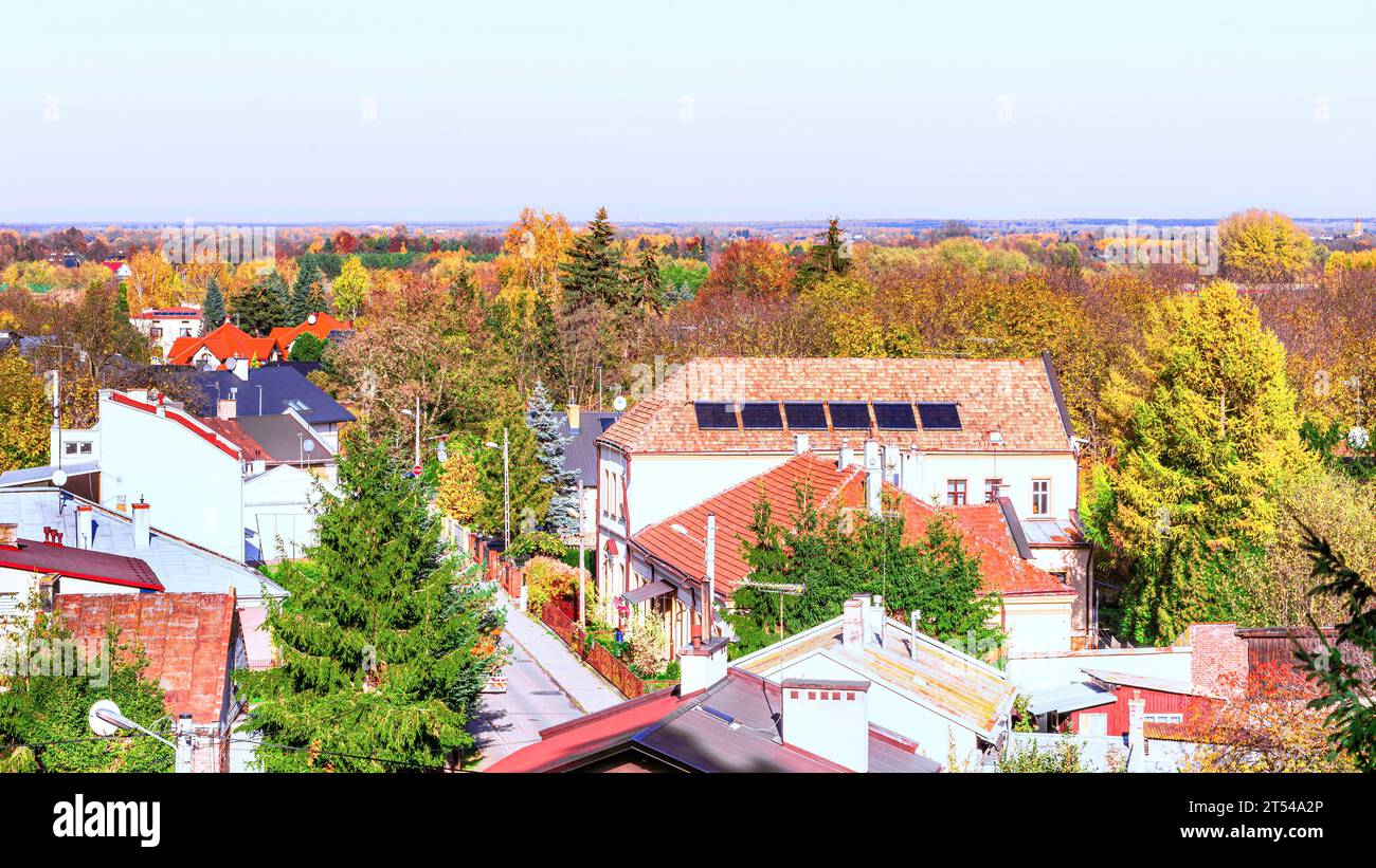 Herbstblick auf die Altstadt von Jaroslaw, Polen. Stockfoto