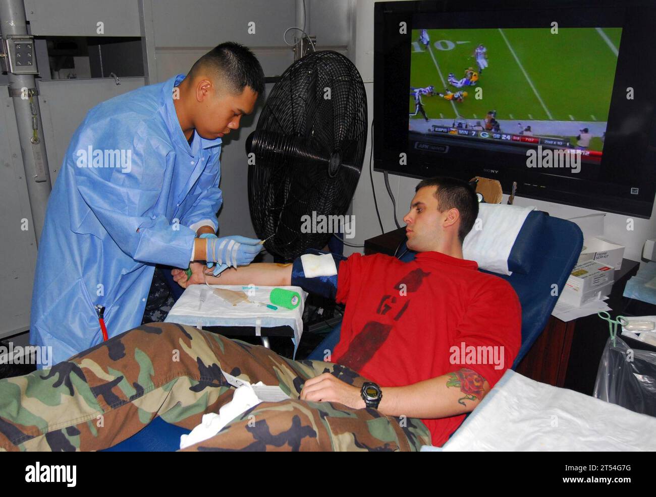 CVN 73; George Washington; Medizin; Bluttrieb; Stockfoto