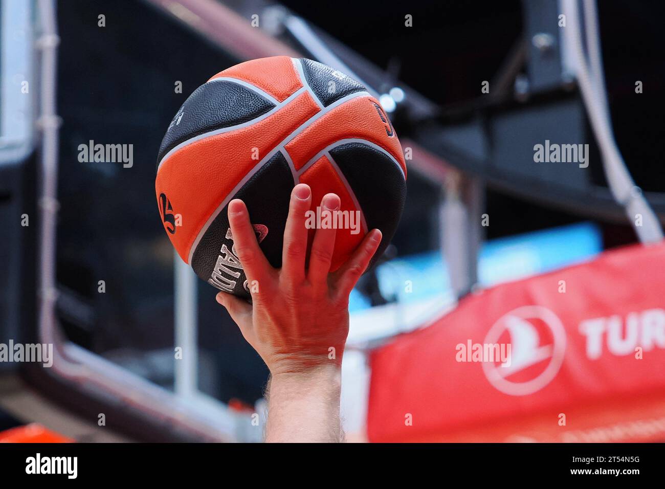 Euroleague Basketball während der EA7 Emporio Armani Milano vs Maccabi Playtika Tel Aviv, Basketball Euroleague Spiel in Assago (MI), Italien, Oktober 31 2023 Stockfoto