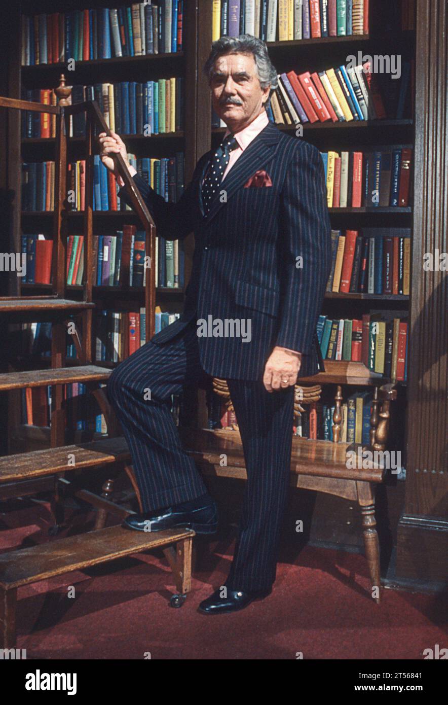 Ein Porträt des Seifenoper-Schauspielers und Emmy-Preisträgers Douglass Watson aus dem Jahr 1983, der vor allem für seine Darstellung von Mac Cory in der Tagesseifenoper Another World bekannt war. Auf einer Seifenkonvention in Manhattan für Presse und Fans. Stockfoto