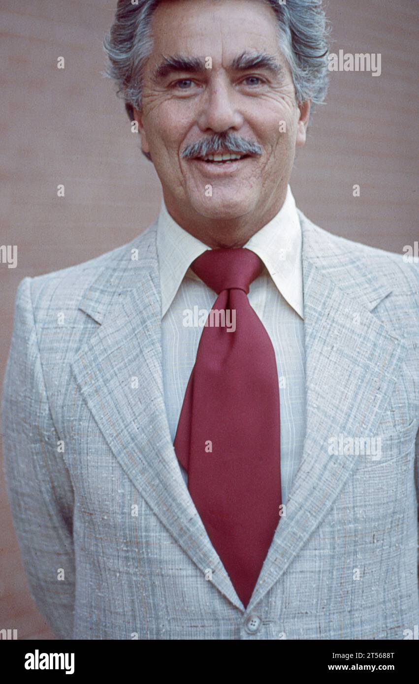 Ein Porträt des Seifenoper-Schauspielers und Emmy-Preisträgers Douglass Watson aus dem Jahr 1983, der vor allem für seine Darstellung von Mac Cory in der Tagesseifenoper Another World bekannt war. Auf einer Seifenkonvention in Manhattan für Presse und Fans. Stockfoto