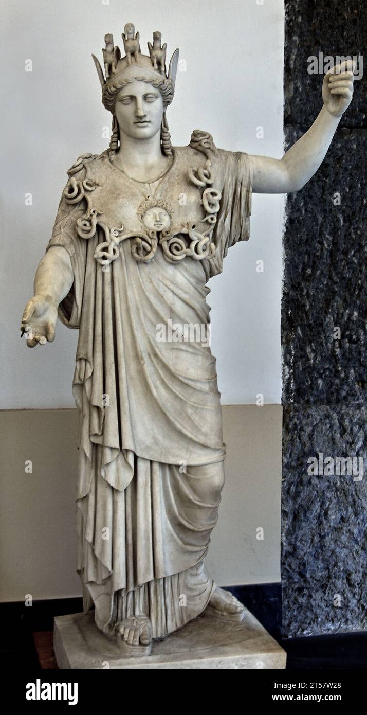 Athena aus Rom, Albani-Sammlung Marmor 1. Jahrhundert n. Chr. römische Replik nach einem griechischen Prototyp aus der Phidias-Schule aus dem 5. Jahrhundert v. Chr. : Farnese-Sammlung nationales Archäologisches Museum von Neapel Italien. Stockfoto