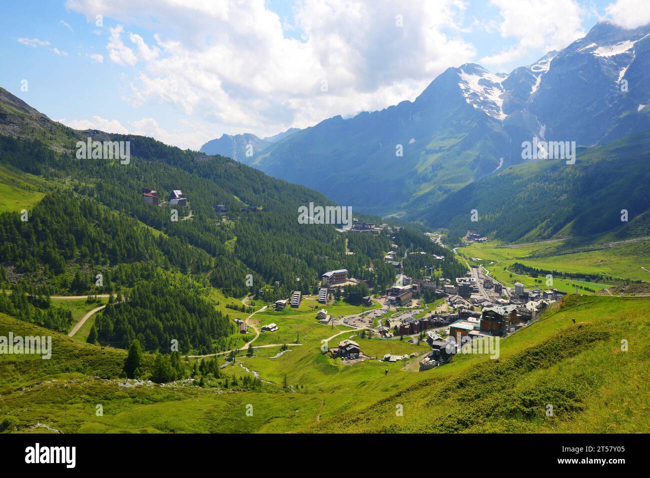 Blick auf das Skigebiet Breuil-Cervinia im Aostatal, Italien. Stockfoto