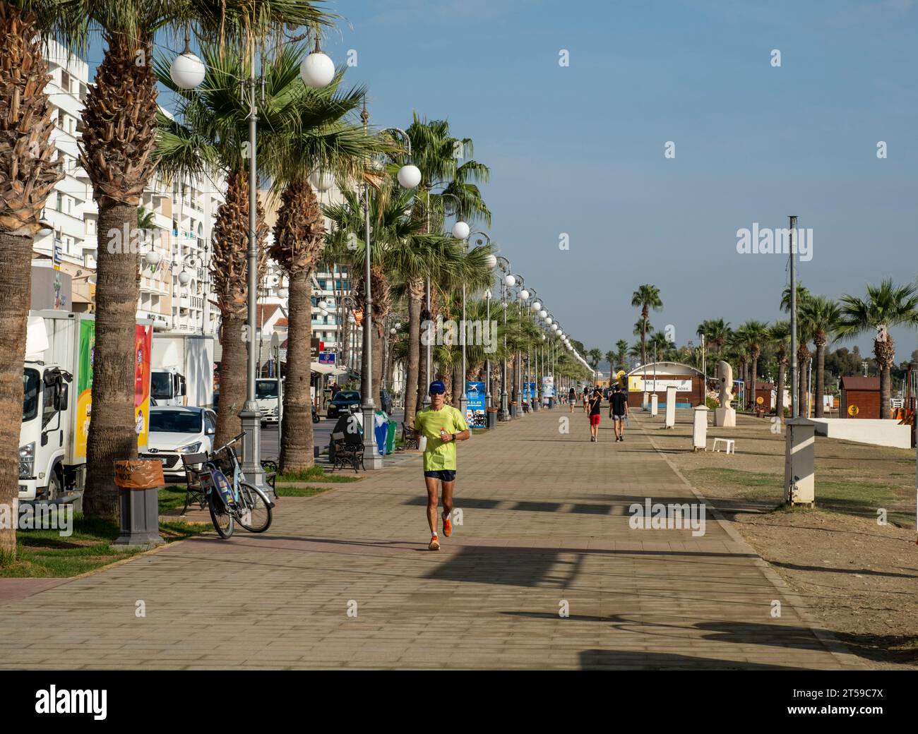 Finikoudes Promenade, Larnaca, Zypern. Stockfoto