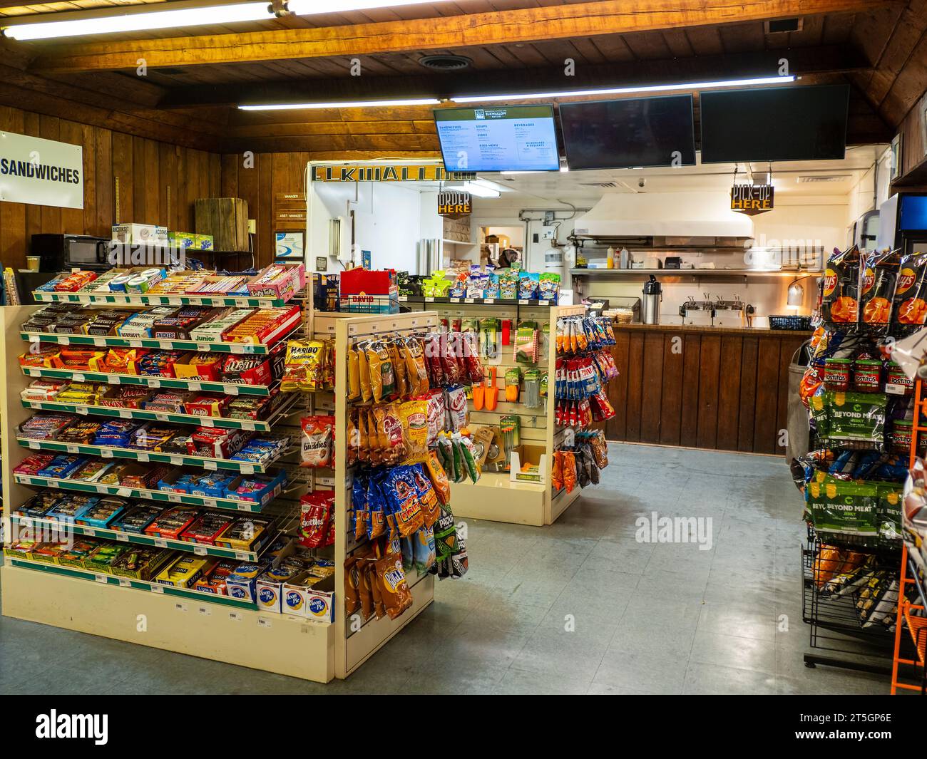 Die Elkwallow Wayside Haltestelle Interior, Skyline Drive, Virginia Stockfoto