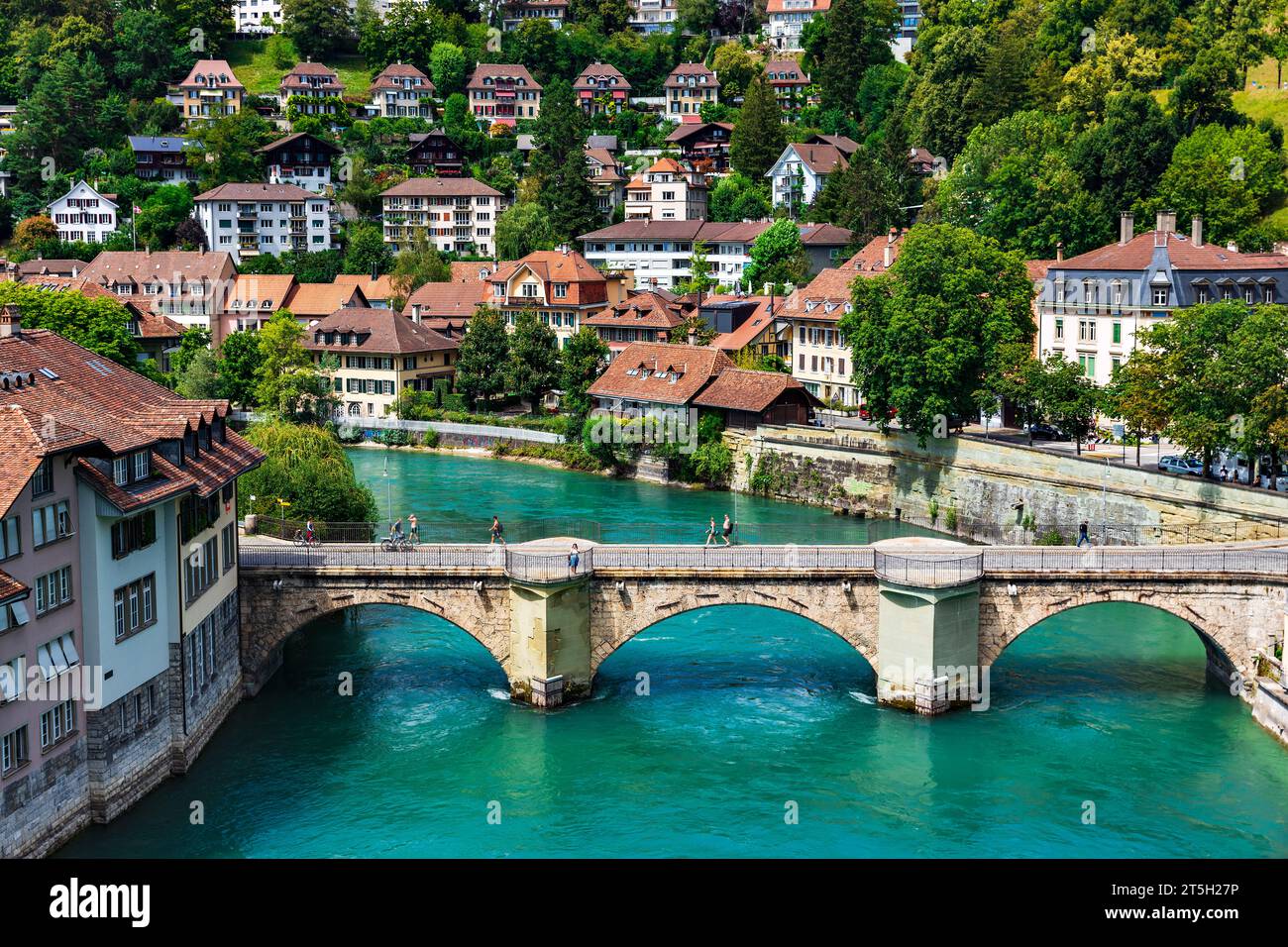 Bezauberndes Bern: Wo Geschichte Auf Landschaftliche Schönheit Trifft Stockfoto